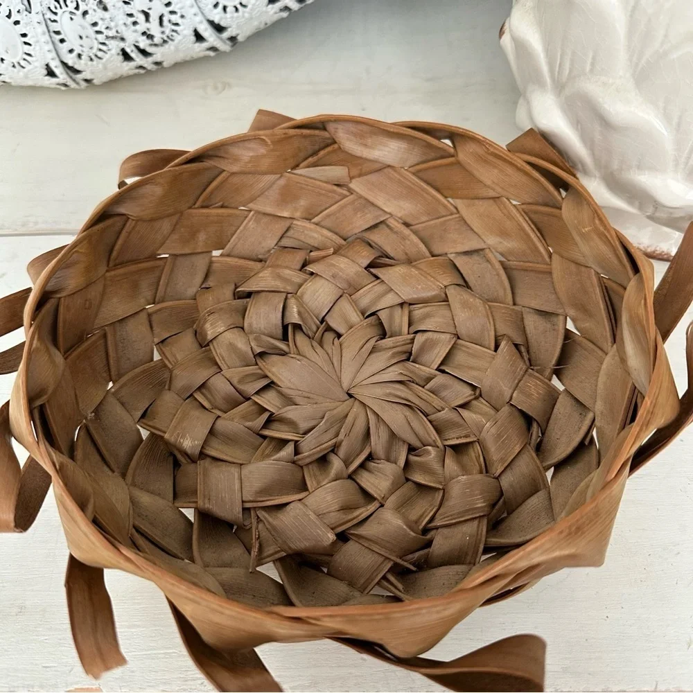 Vintage BOHO Handmade Palm Frond Basket Woven Round Basket Hawaii Palm Trees